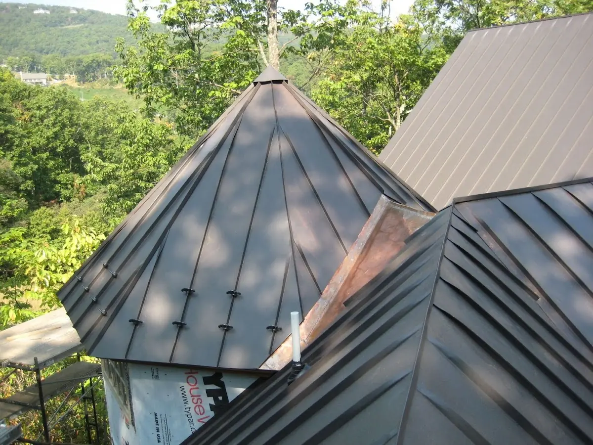 Professional Roof Tarp Installation by Craftsman Roofing in Garmantown